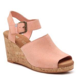 Coral TOMS wedges